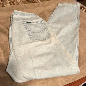 Chic light blue denim jeans 18 very good condition very little wear and tear